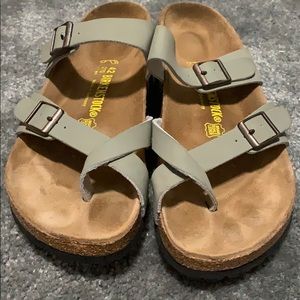 Birkenstock sandals size 42 (11/11.5 woman’s)